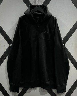 【X VINTAGE】“OAKLEY” Technical Design Loose Zip Up Hoodie