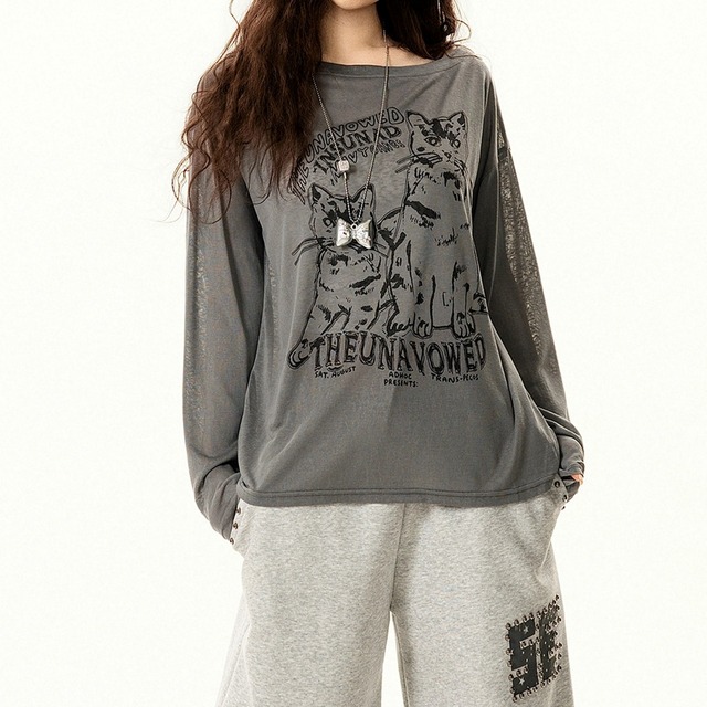 キャットグラフィックボートネックルーズフォルムカットソー 2col   R02580