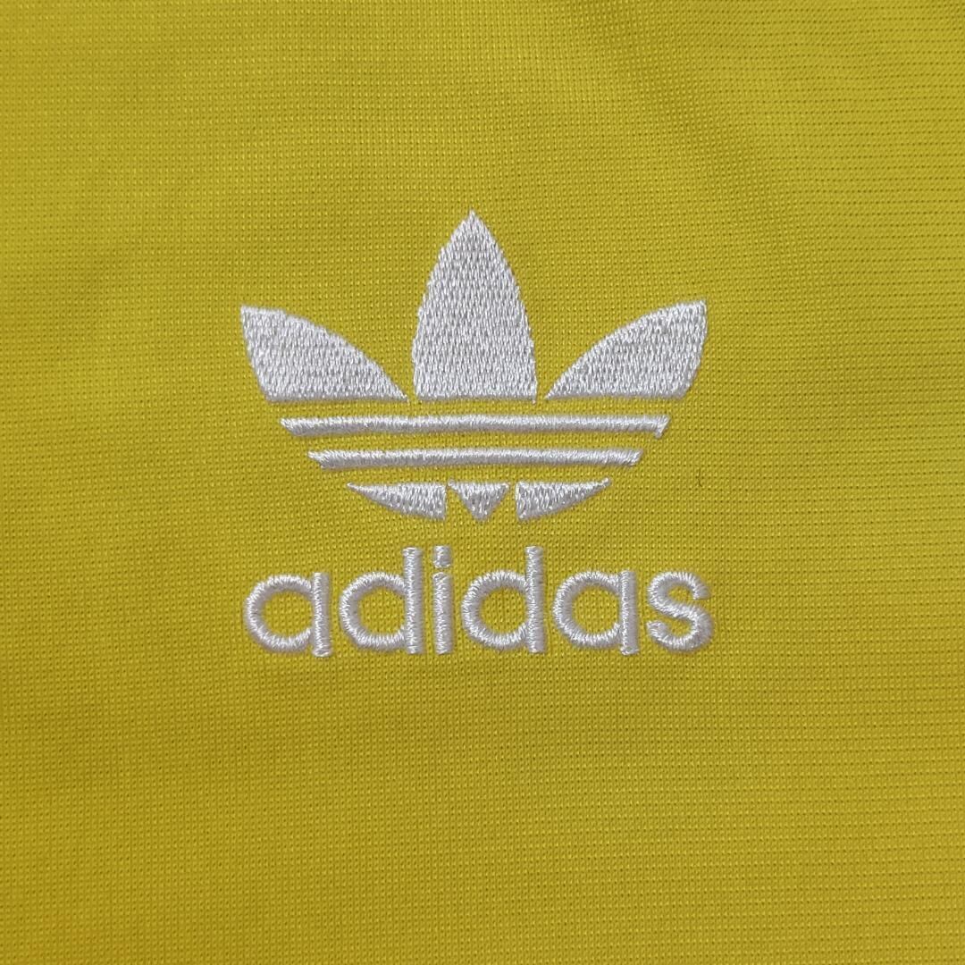 adidas アディダス トラックジャケット 黄色イエロー 刺繍ワンポイント