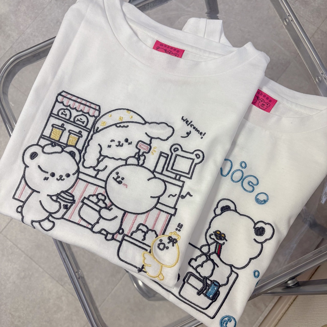 【Mekooo×HiHeyHooo!!!】コンビニが大好き♪みんなのコンビニ刺繍Tシャツ - 1