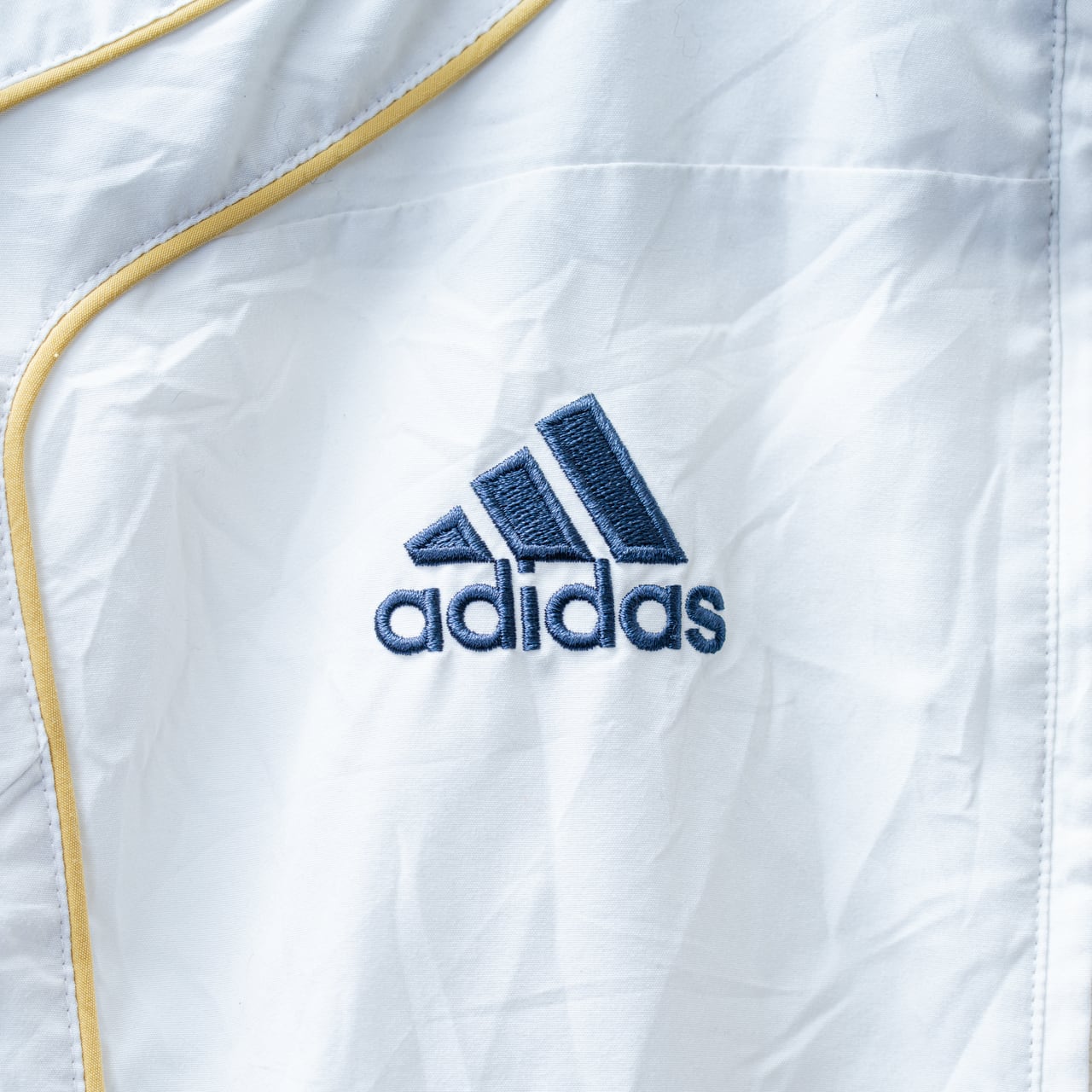 TB499さ adidas CHELSEA チェルシー ナイロンジャケット 長袖