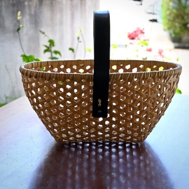 竹聲館 革手持ちバスケット 【2107000000073 / 2107000000066】 | 八百