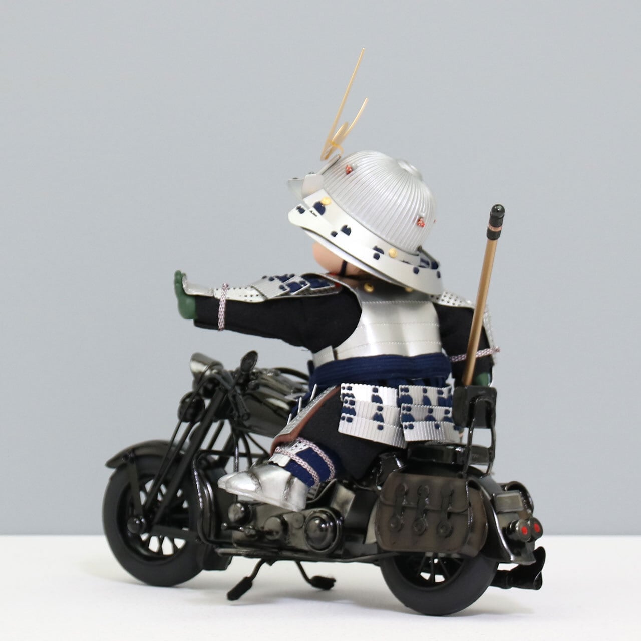 a11b4f73d9b2f049e38b41a389977f