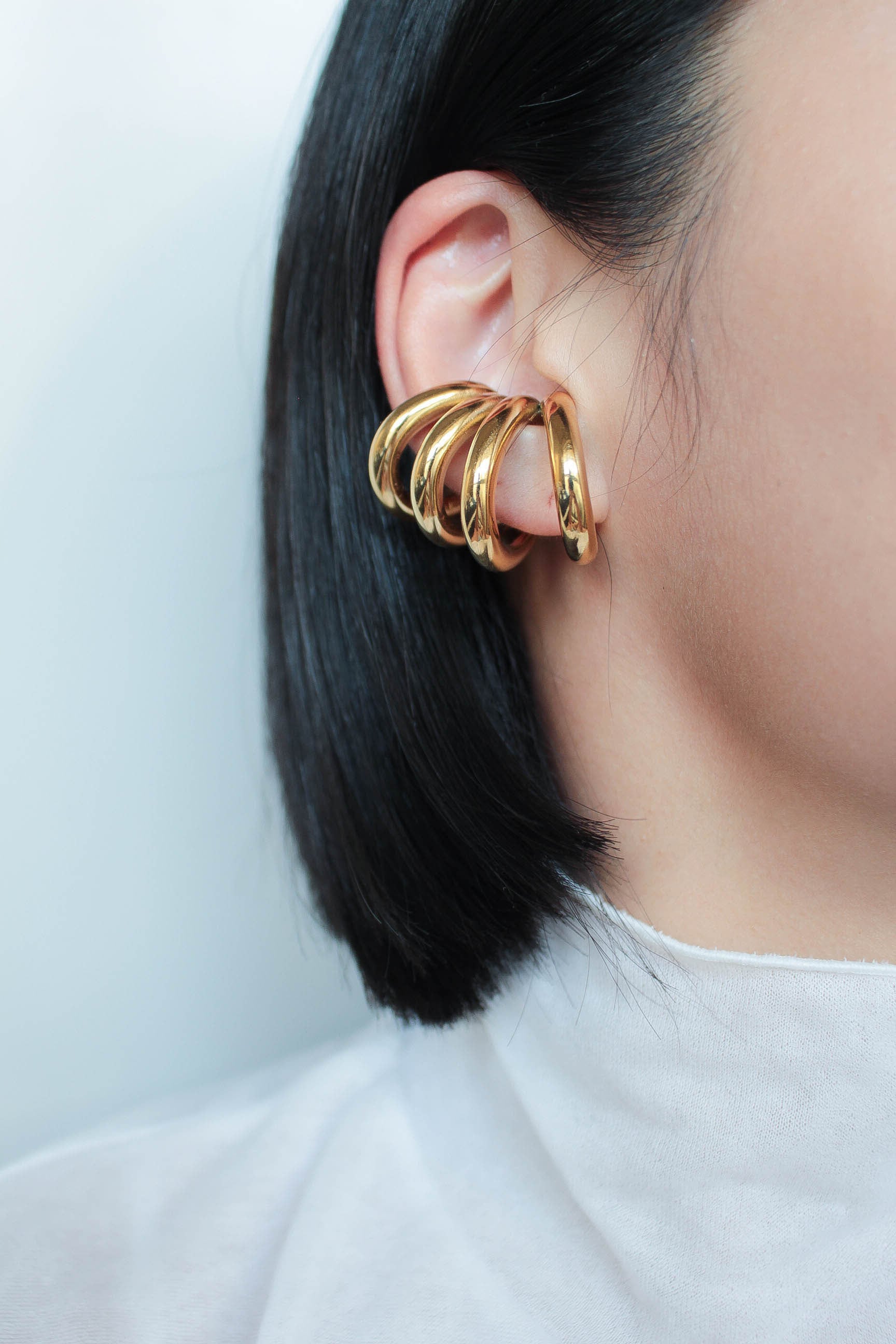 Quatre Tube Ear Cuff