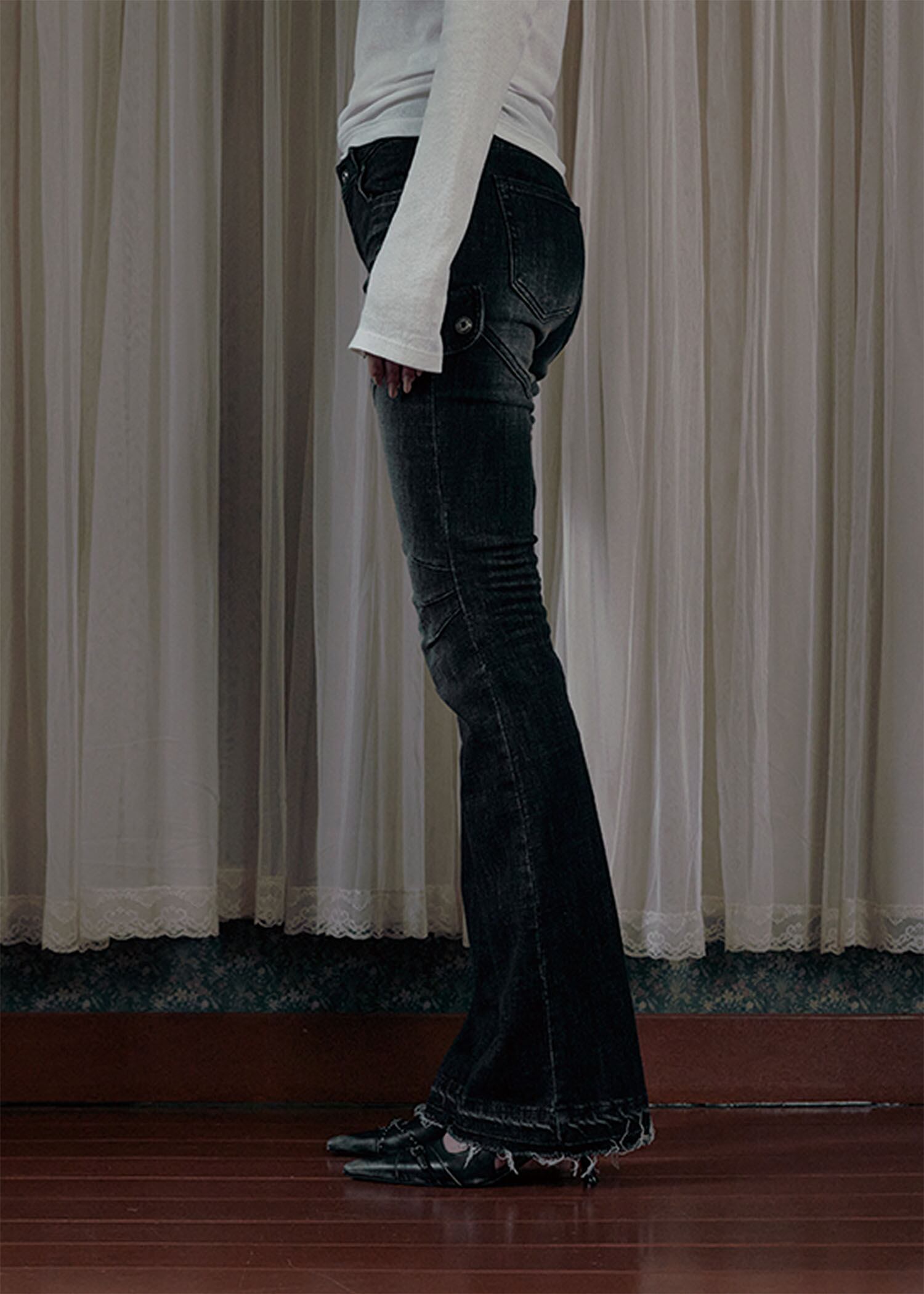 BOHEMIAN SEOUL] CURVED LINE BOOTCUT JEANS, DEEP GRAY 正規品 韓国