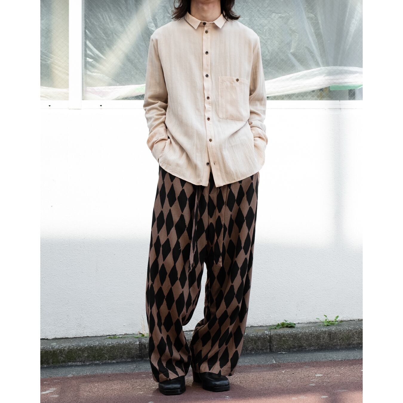 Aleksandr Manamis] (アレクサンダーマナミス) 1251593 BUTTON LEG