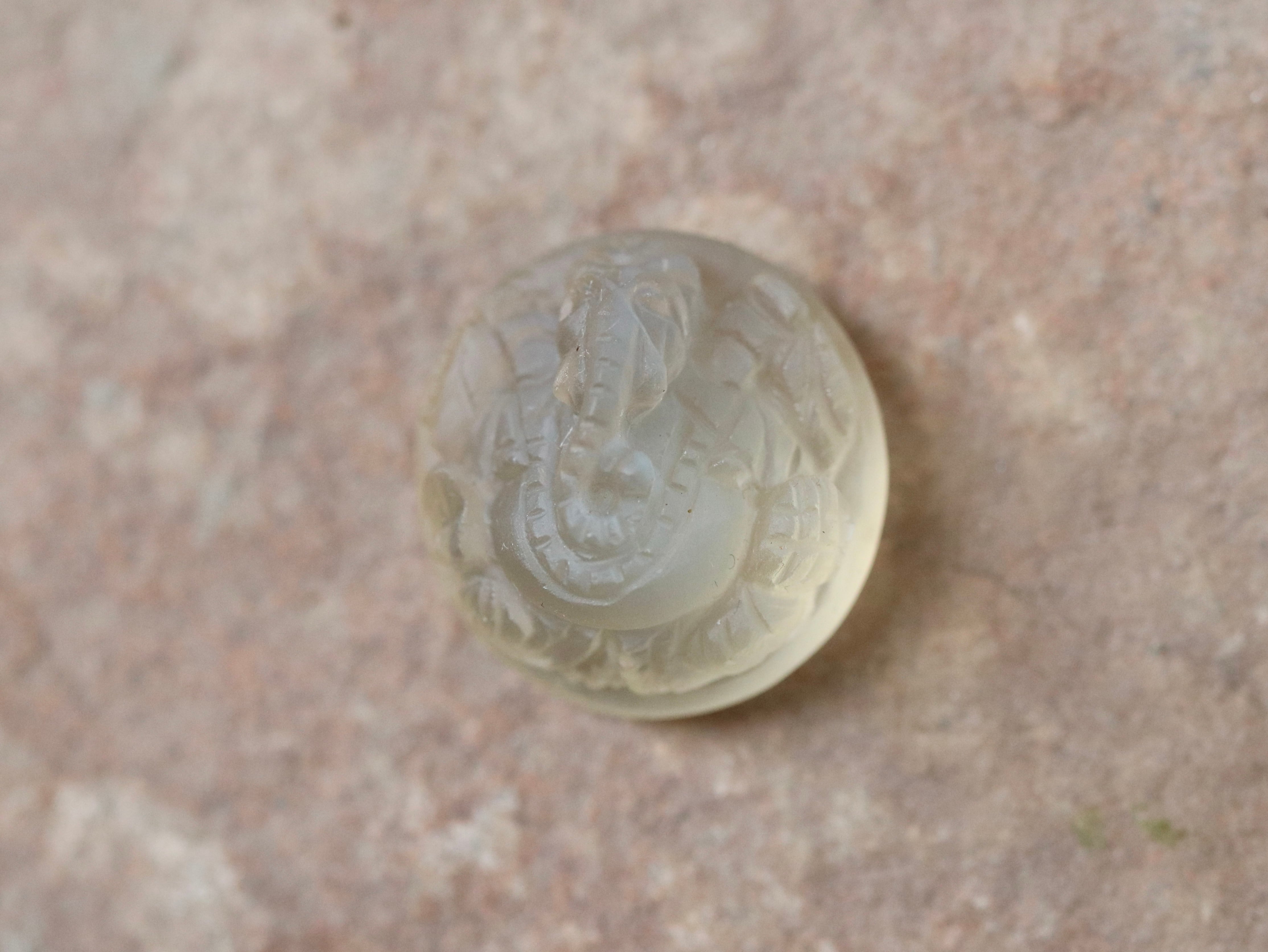 3ムーンストーン ガネーシャ