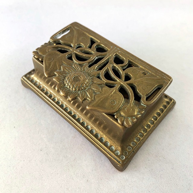 真鍮製切手入れ アールヌーボー　小物入れ　アクセサリー入れにも* 12otbo11