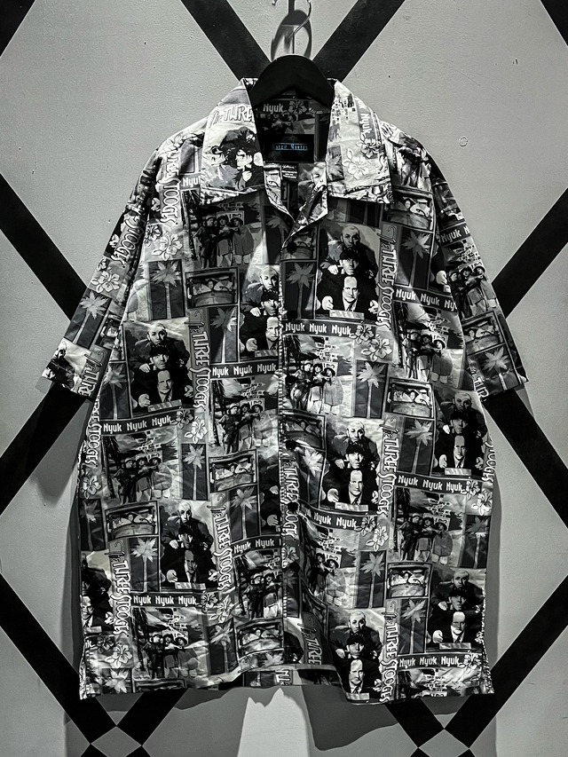 【X VINTAGE】"The Three Stooges" Pictures Total Pattern Design S/S Open Collar Shirt