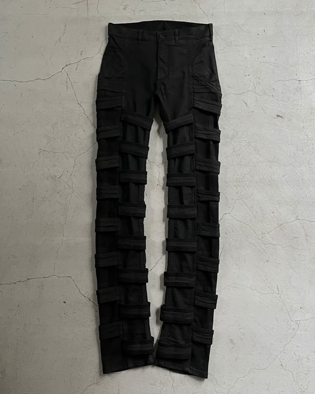 F/W2009 Gareth Pugh - coated bondage pants | lev.market