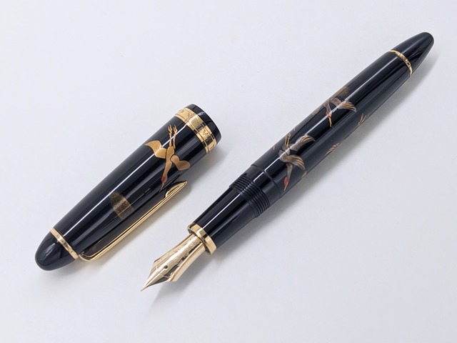 '00s　セーラー万年筆 蒔絵 鶴 旧　SAILOR　（細字）　14K　　　　　03046
