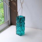 ブルーグリーンの渦の花瓶