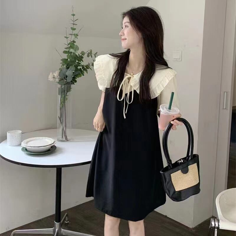 【新作】【送料無料】 小さな新鮮なソリッドカラーの洋ナシ型フィギュア痩身体型カバーストレートスカート女性のための夏 2022 新しいベビーカラー小さな黒のスカート女性のための 0288091488082