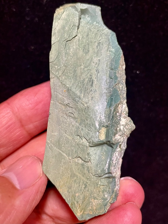 11) スーパー「出雲石」2022・原石(大型)