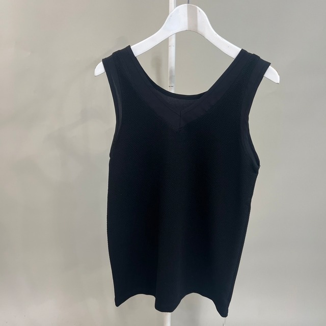 レイヤード風前後2wayタンクトップ　4500円