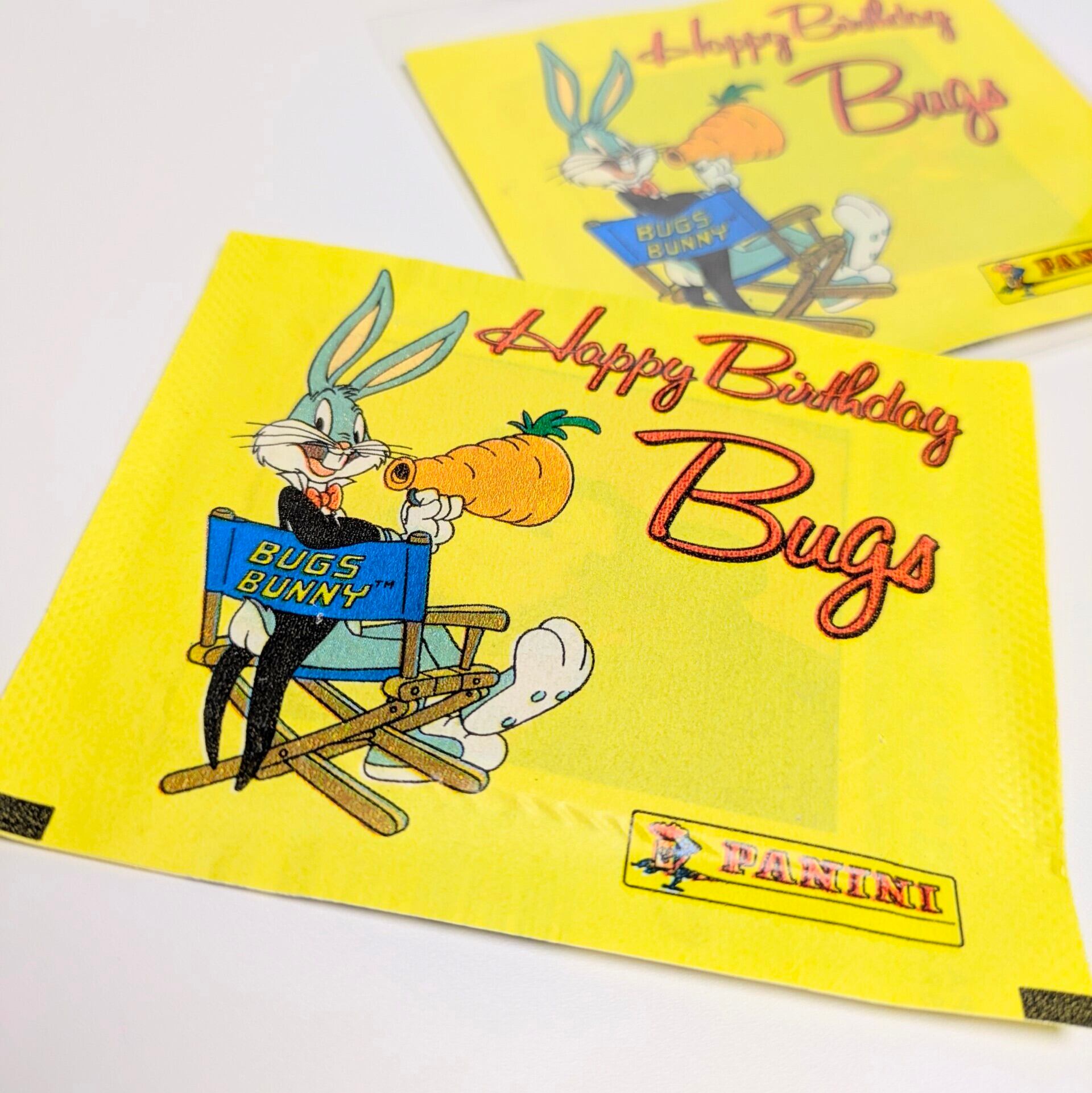 ☆送料無料!☆ VINTAGE 1990 【 Looney Tunes / ルーニー・テューンズ 】 Happy Birthday Bugs ステッカーパック / バッグス・バニー生誕50周年記念 /トレーディングステッカー 単品 (1個=6STICKER入)〚アメリカン雑貨 アメトイ〛
