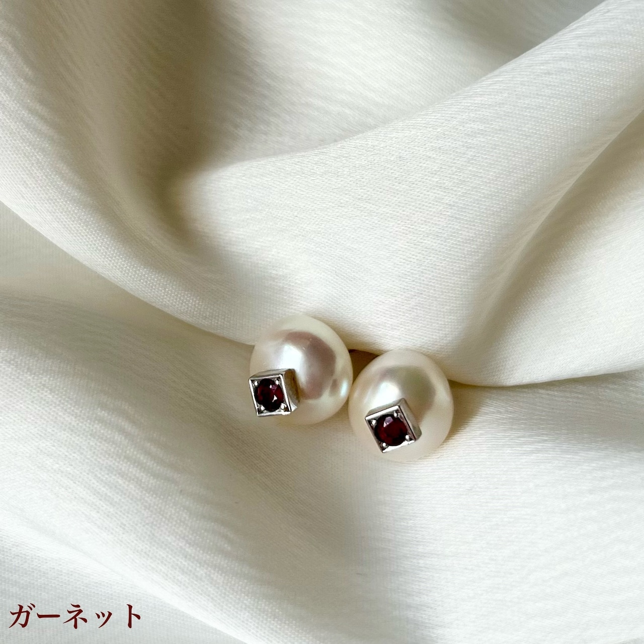 パールジェム(シルバーパーツ)ピアス/イヤリング