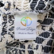 フラダンス 衣装 ワンピース ドレス smart design ホワイト系 ブラック系 ハワイ製 キャミソールワンピース モノトーン ハイビスカス柄 かわいい 華やか 上品 おしゃれ 白 黒 ハワイアン アロハ ハワイアンプリント フラ ダンス レッスン 練習