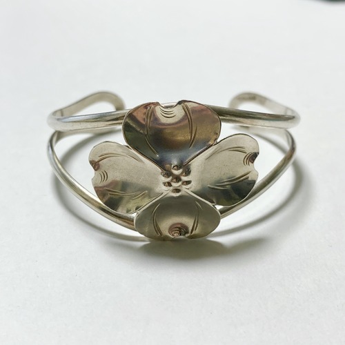 Vintage Stuart Nye Sterling  Dogwood Bangle