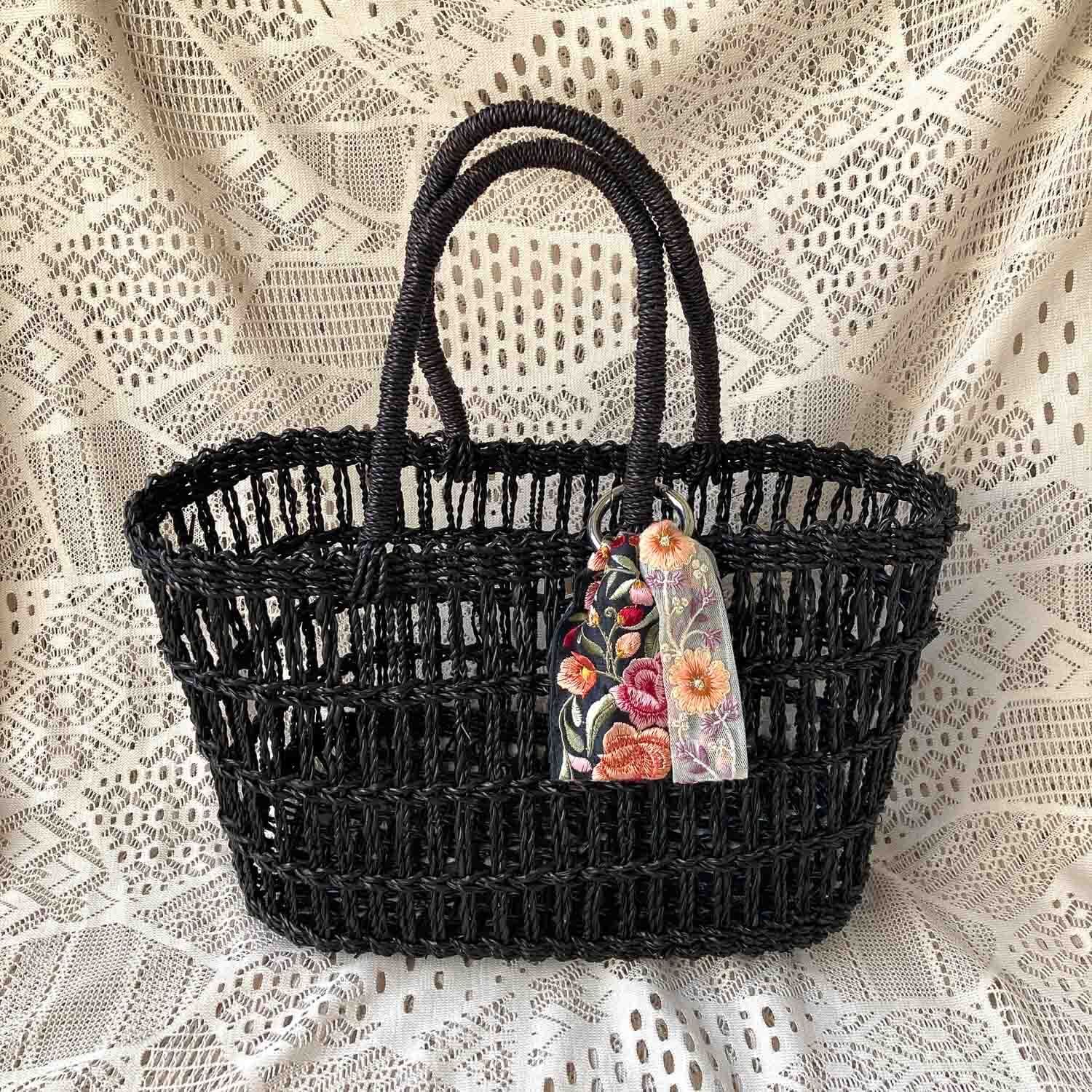 インド刺繍リボンのバッグチャーム | Dua-アクセサリーパーツショップ