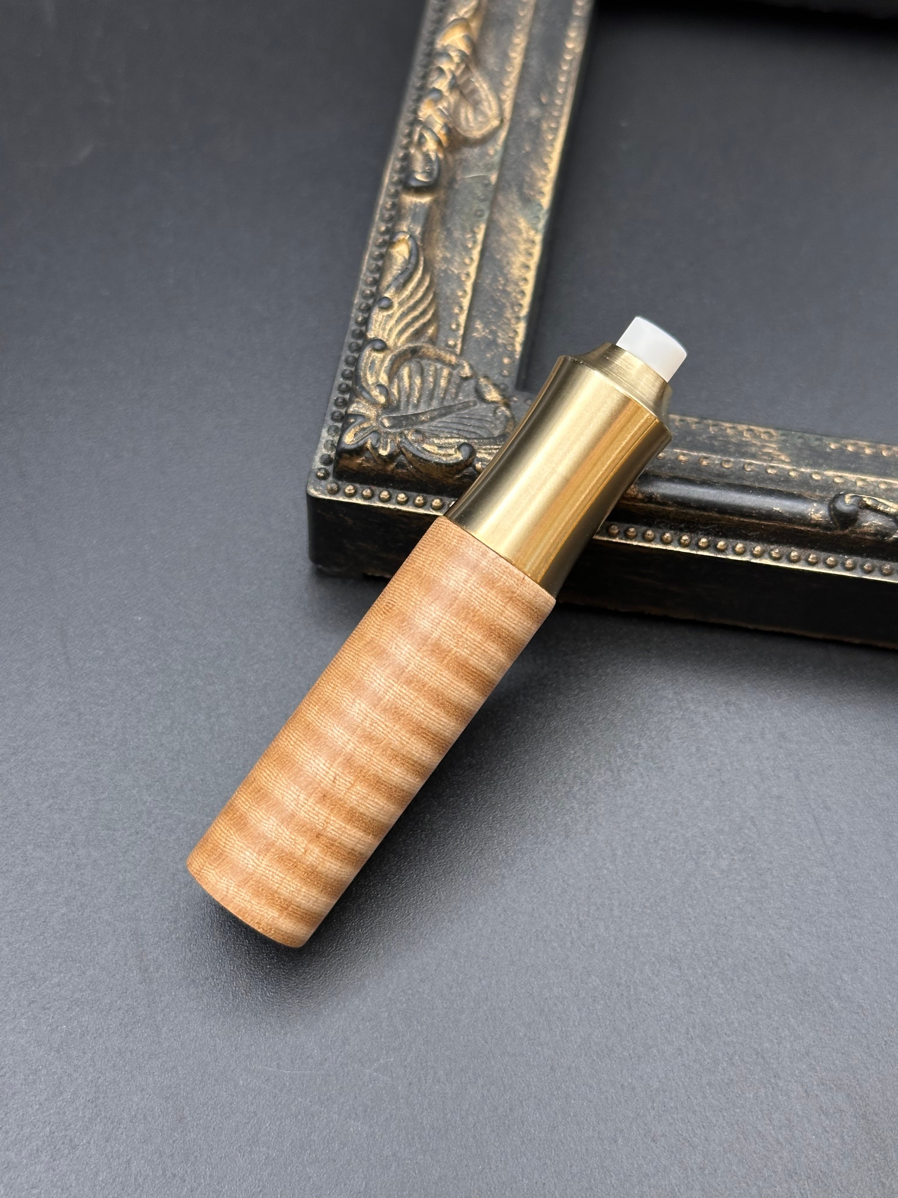 クラフトa ツイスト消しゴム　栃杢 a13b9147780c97331f51eed73bc906