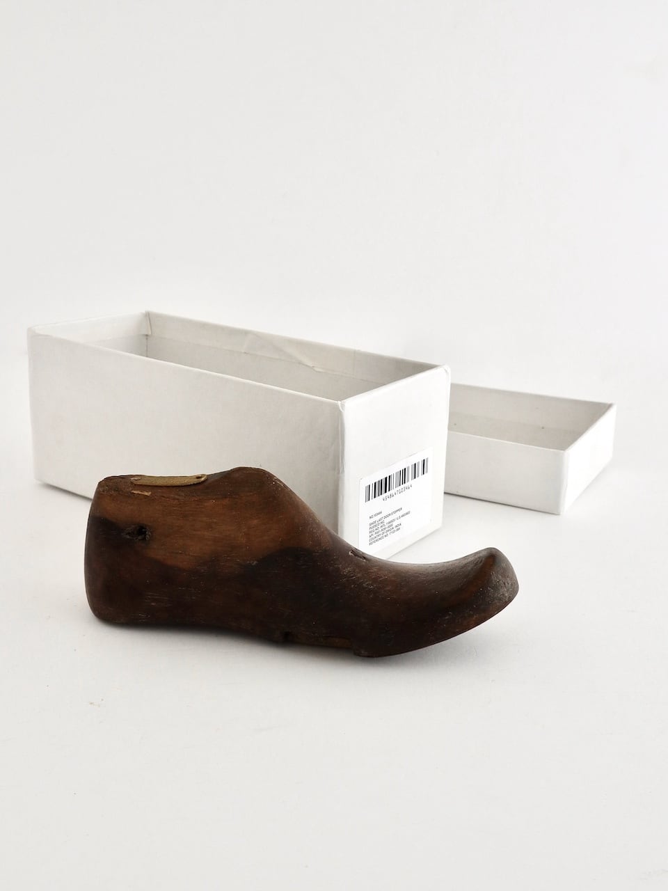 靴の木型ドアストッパー｜Shoe Last Door Stopper - PUEBCO