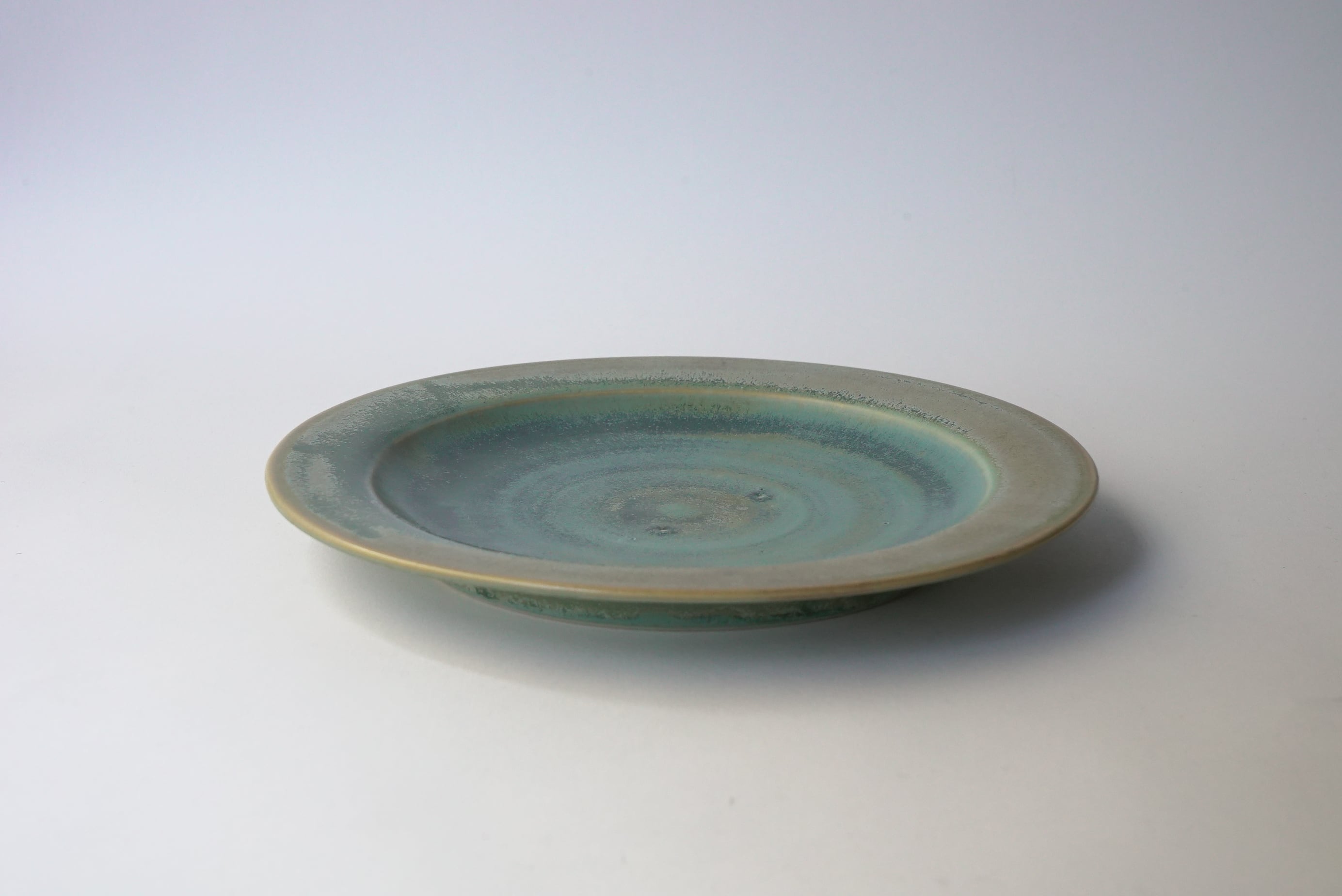 palette pottery 1-1 中園晋作リム皿 緑 131 | Hase