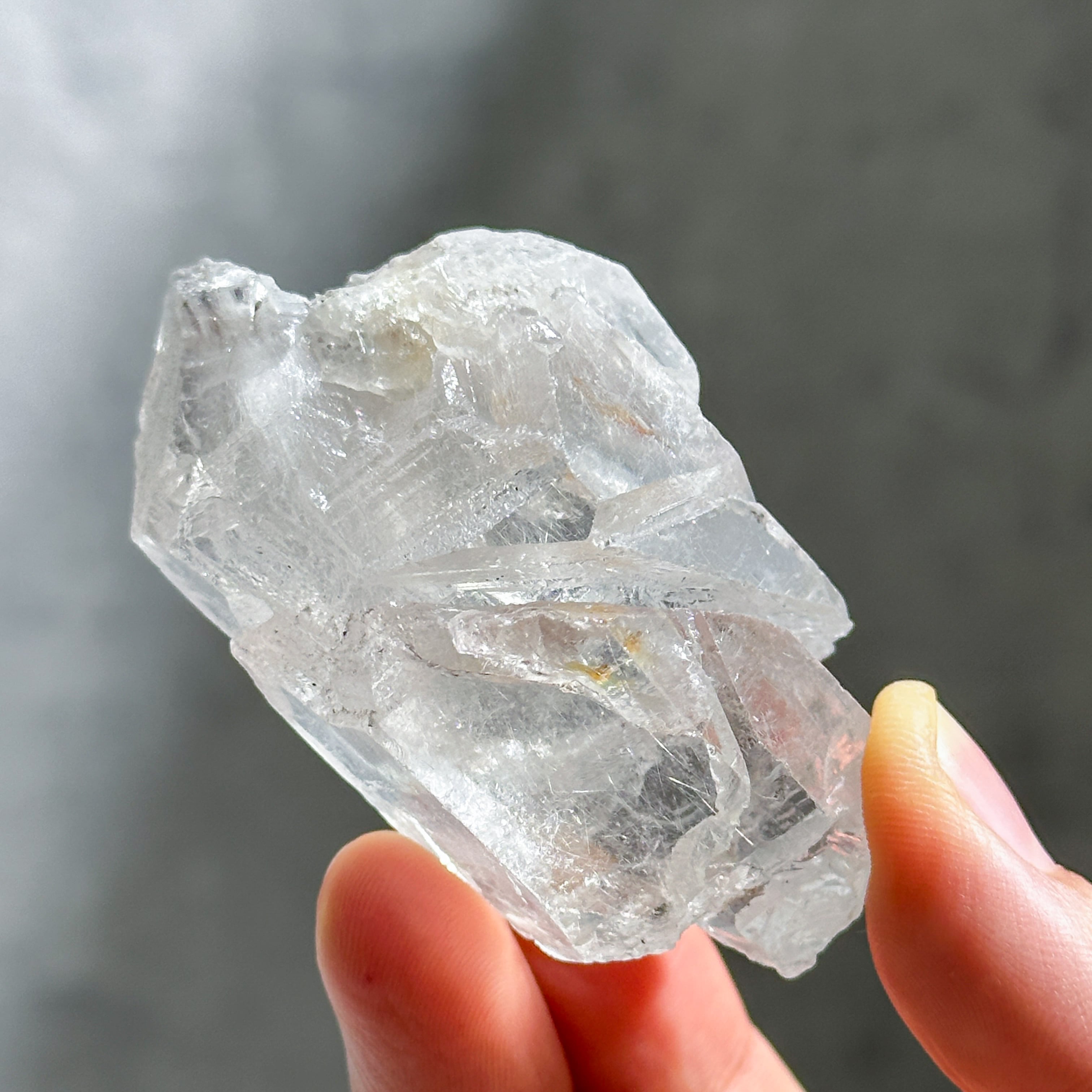 ミナスジェライス産干渉水晶(インターフェレンスクォーツ) 原石03