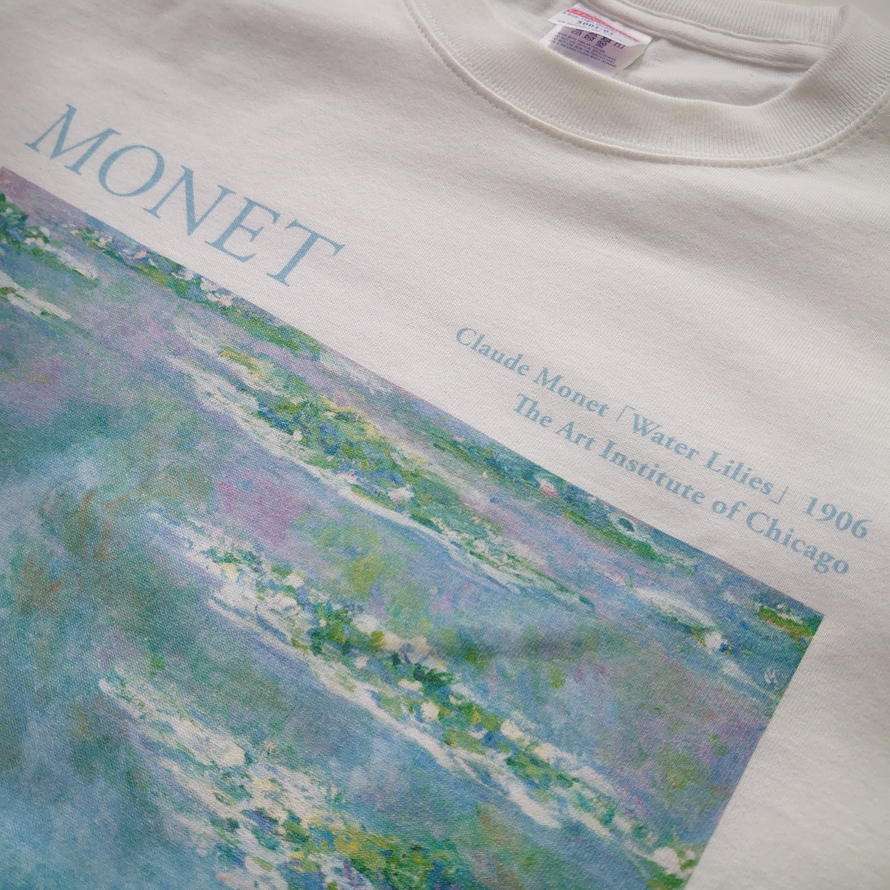 モネ アートTシャツ 睡蓮<東京都美術館ミュージアムショップ モネ アートTシャツ 睡蓮<東京都美術館ミュージアムショップ