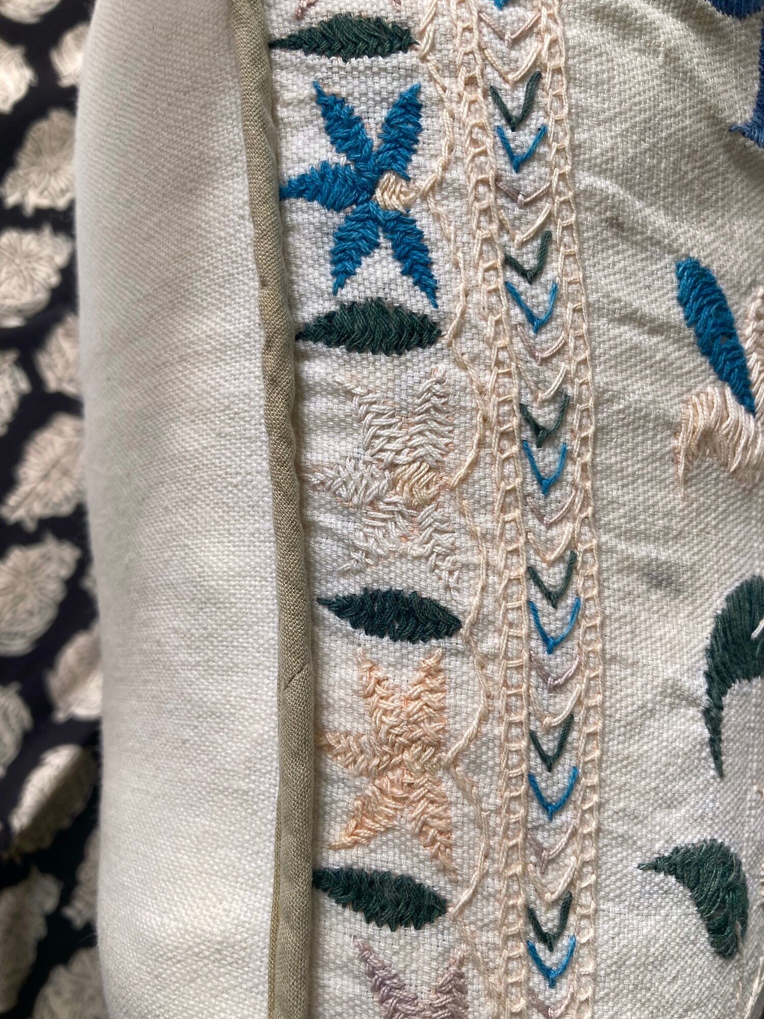 ヴィンテージ インド ミラー刺繍 コットン クッションカバー | MOJORA