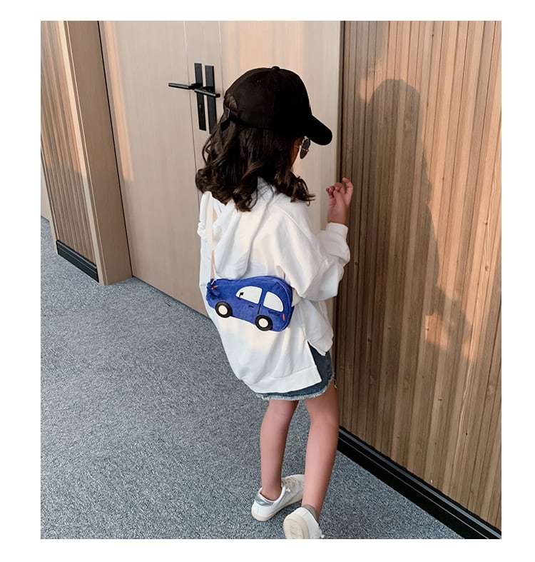 【予約商品】送料無料 女の子 男の子 ガールズ キッズ 子供服 こども服 バッグ カバン 車 アクセサリー おしゃれ お洒落 カーズ カラフル  ポシェット