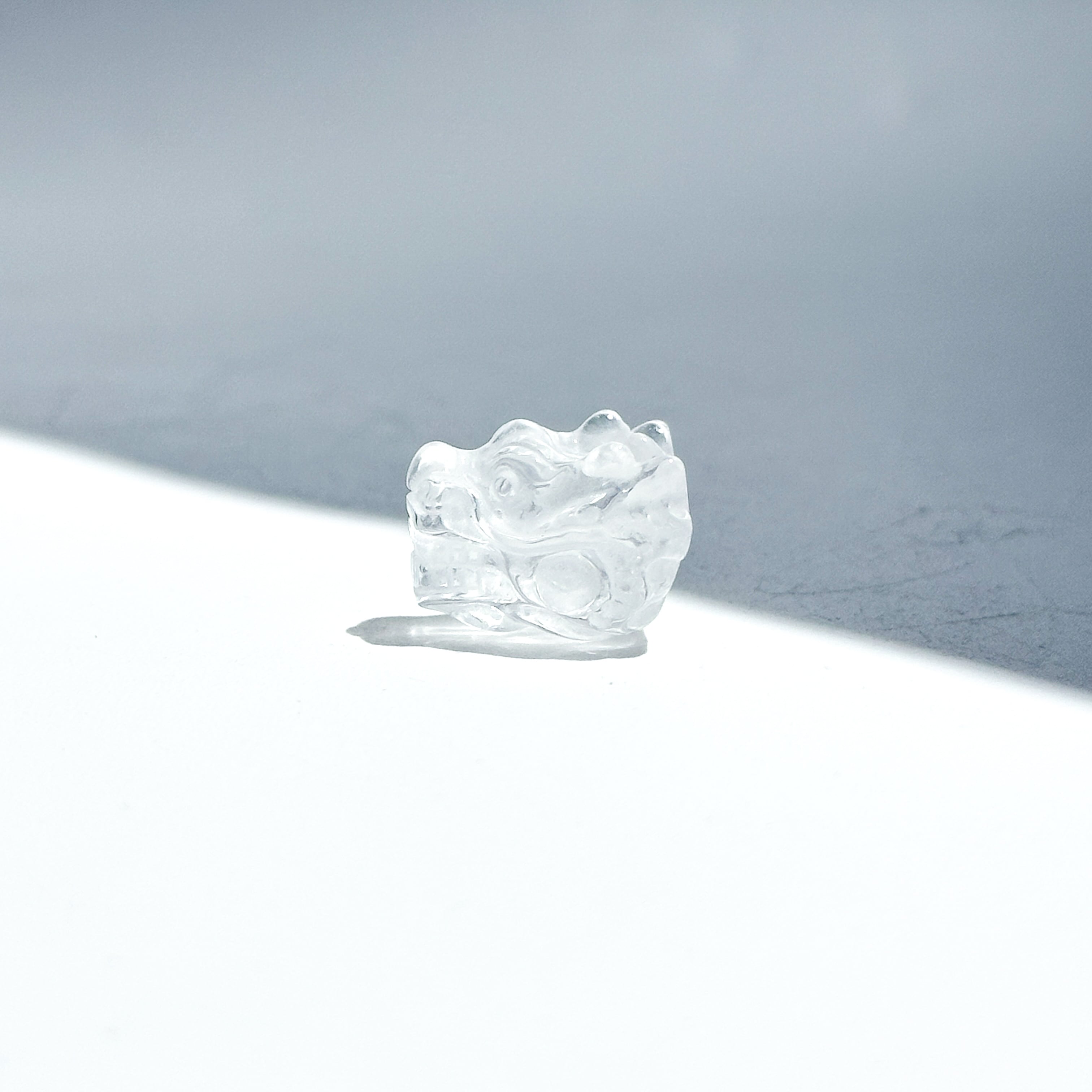 クリアクォーツ ミニドラゴンヘッド(穴あき)01◇ Clear Quartz Dragon Head mini◇天然石・鉱物・パワーストーン・インテリア