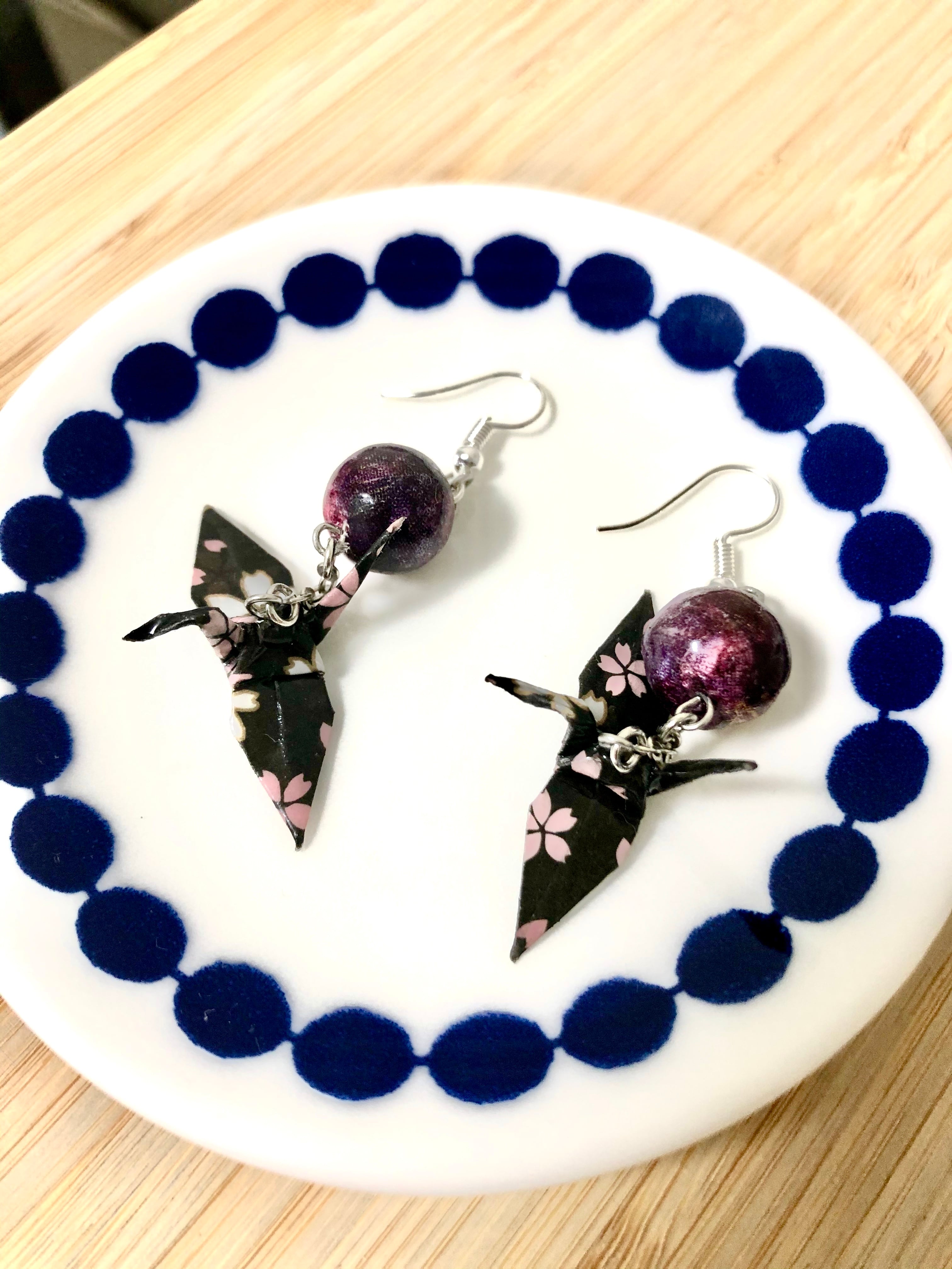 特選品‼️限定❣️希少品、高氷種儚い妖紫色18k中国結ピアス　鑑定書付き 特選品‼️2点限定❣️希少品、高氷種儚い妖紫色18k