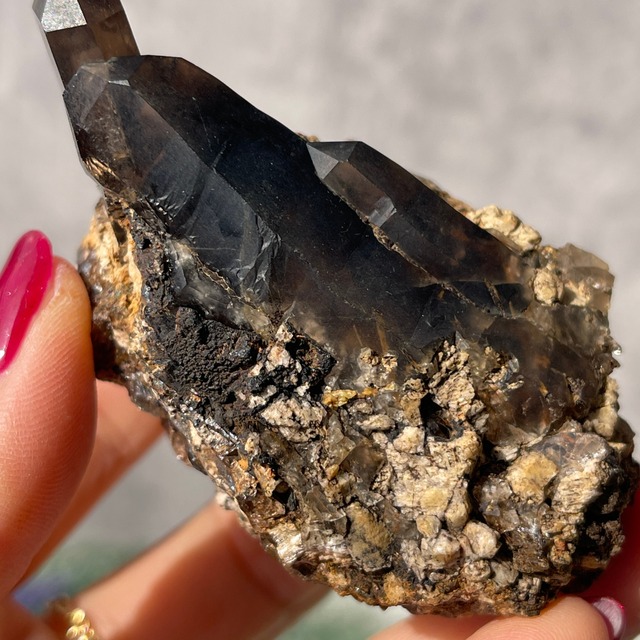 【マラウィ産 スモーキークォーツ】煙水晶 ⑪ 鉱物 天然石 パワーストーン