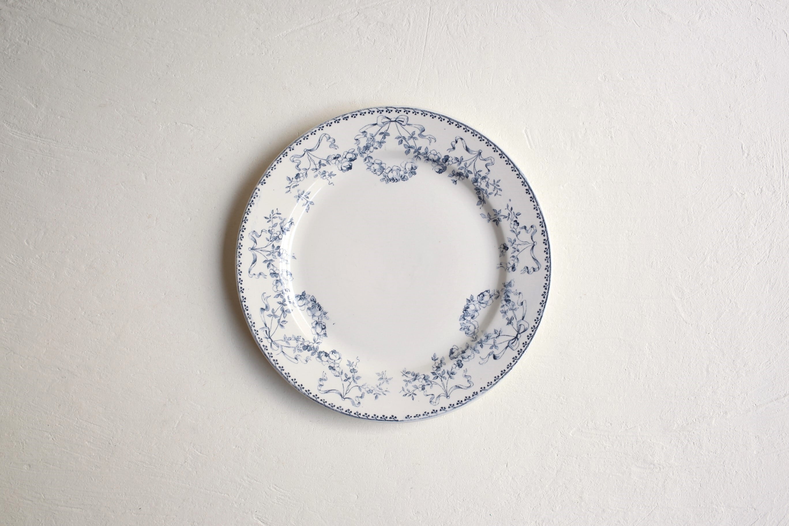 フランス アンティーク U&C SARREGUEMINES サルグミンヌ 『MOZART』プレート 約23.3㎝ N-04867a