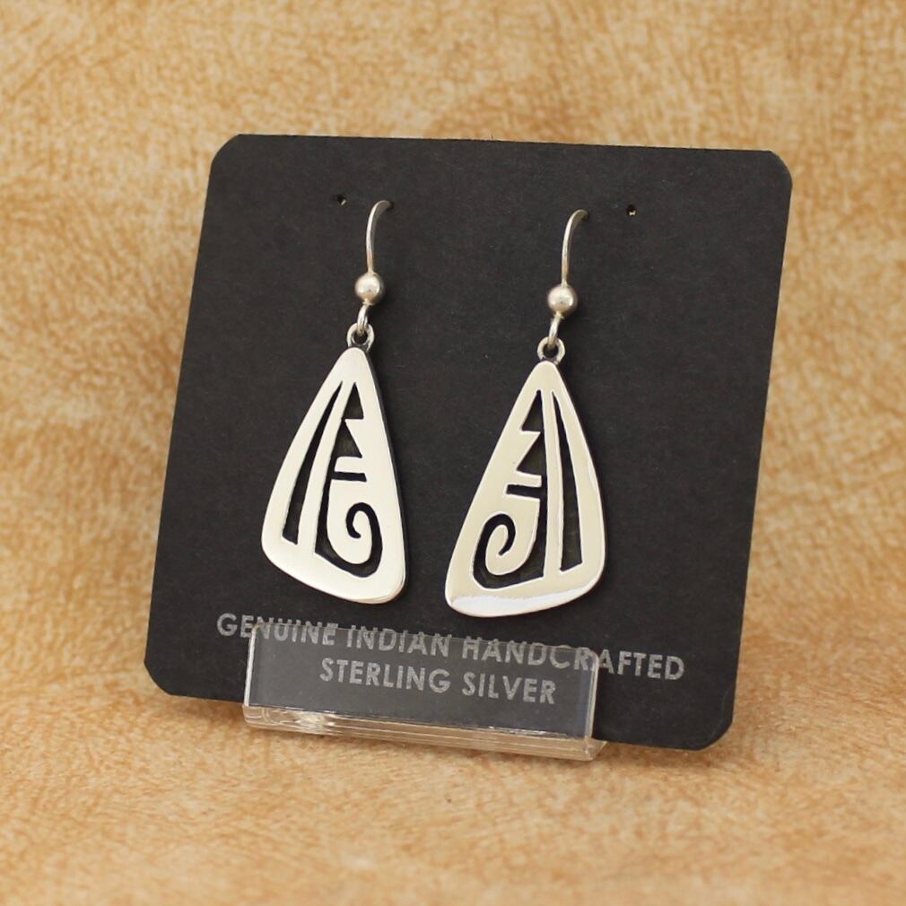 Victor Coochwytewa ホピ族ペンダントインディアンジュエリー