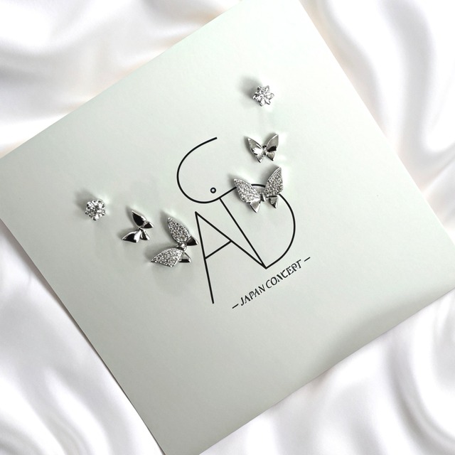 PAPILLON NEIGE 18Kコーティングキャッチピアス