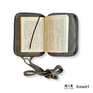 文庫判 読むしかできないブックショルダー [2way] （ディアレザー グレー）NIR × Inswirl