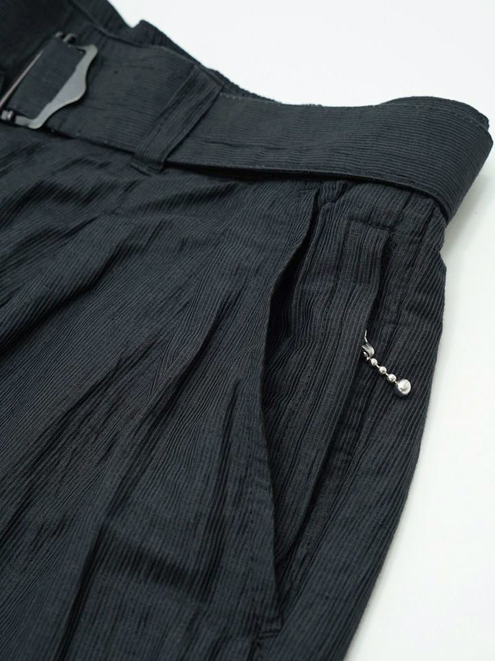 EGO TRIPPING (エゴトリッピング) WRINKLUX ショートパンツ