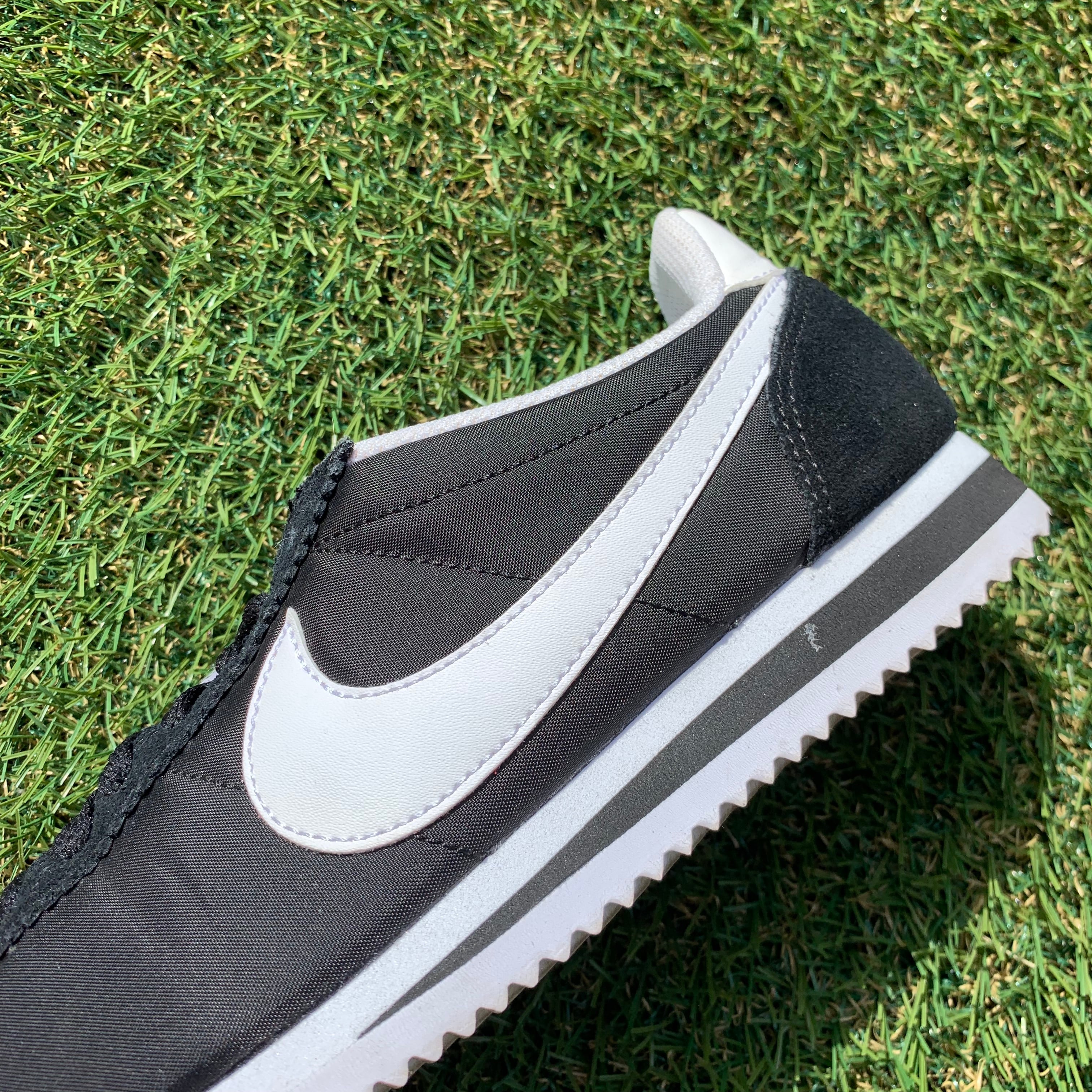 NIKE CLASSIC CORTEZ NYLON ナイキ コルテッツ ベーシック ナイロン