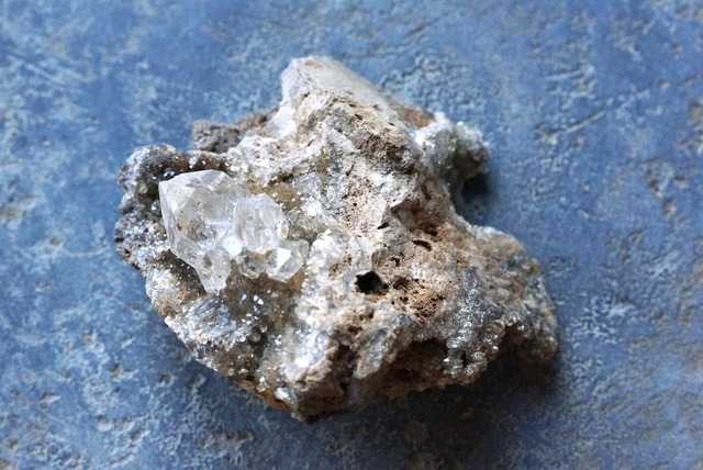 ハーキマーダイヤモンド 3　Herkimer Diamond