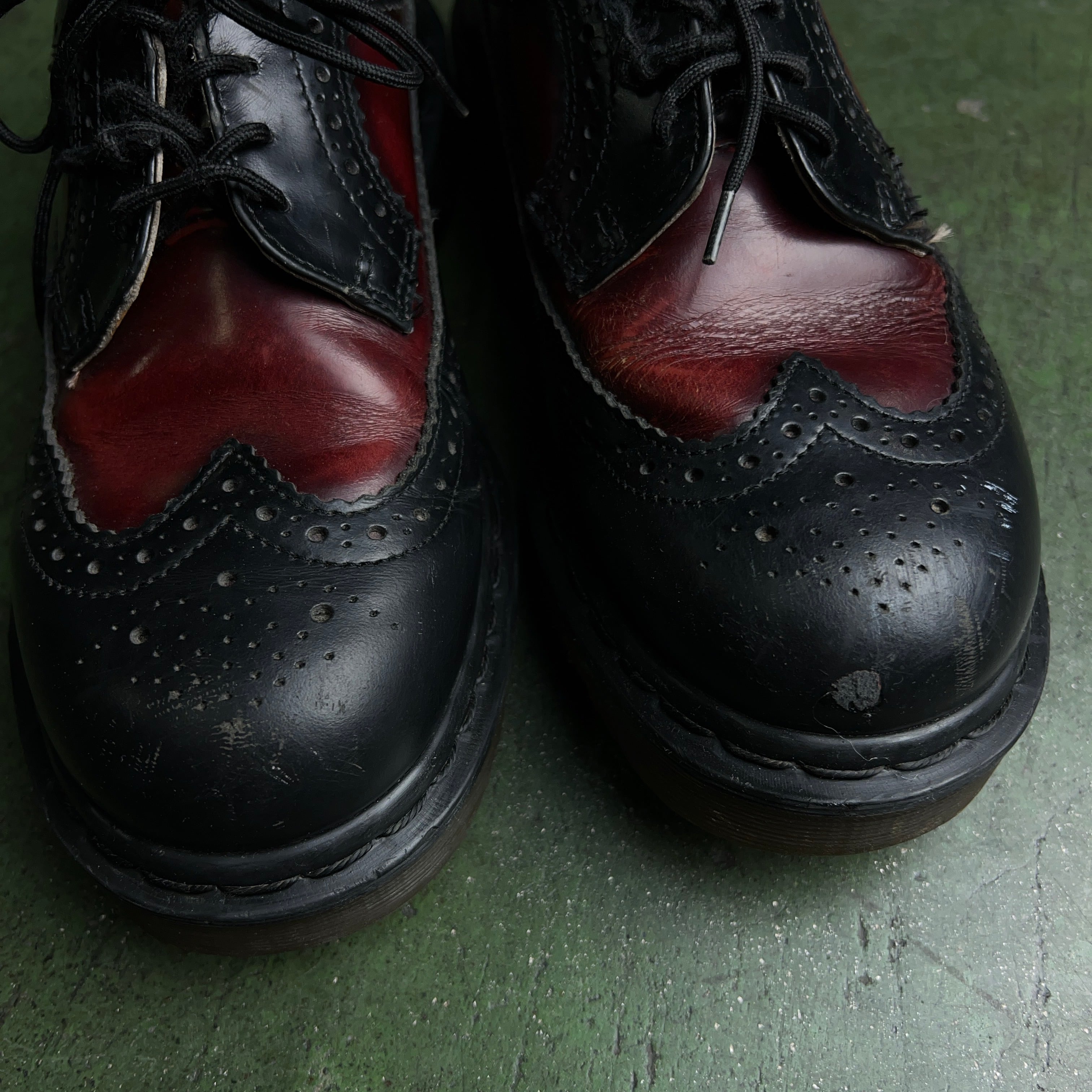 90's Dr.Martens Wing Tip Leather Shoes MADE IN ENGLAND 90 90's Dr.Martens Wing Tip Leather Shoes MADE IN ENGLAND 90