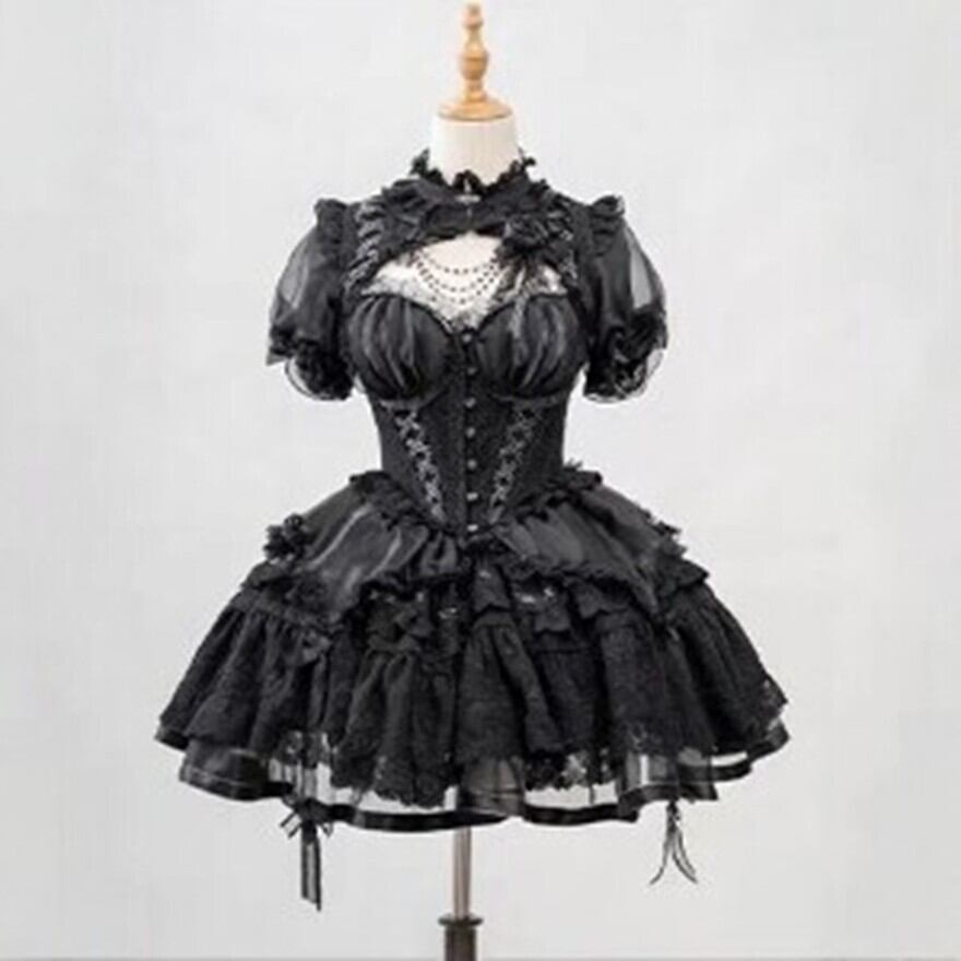 ゴスロリ｜薔薇コサージュが胸元を飾る レース重ね半袖ボレロ（黒・白