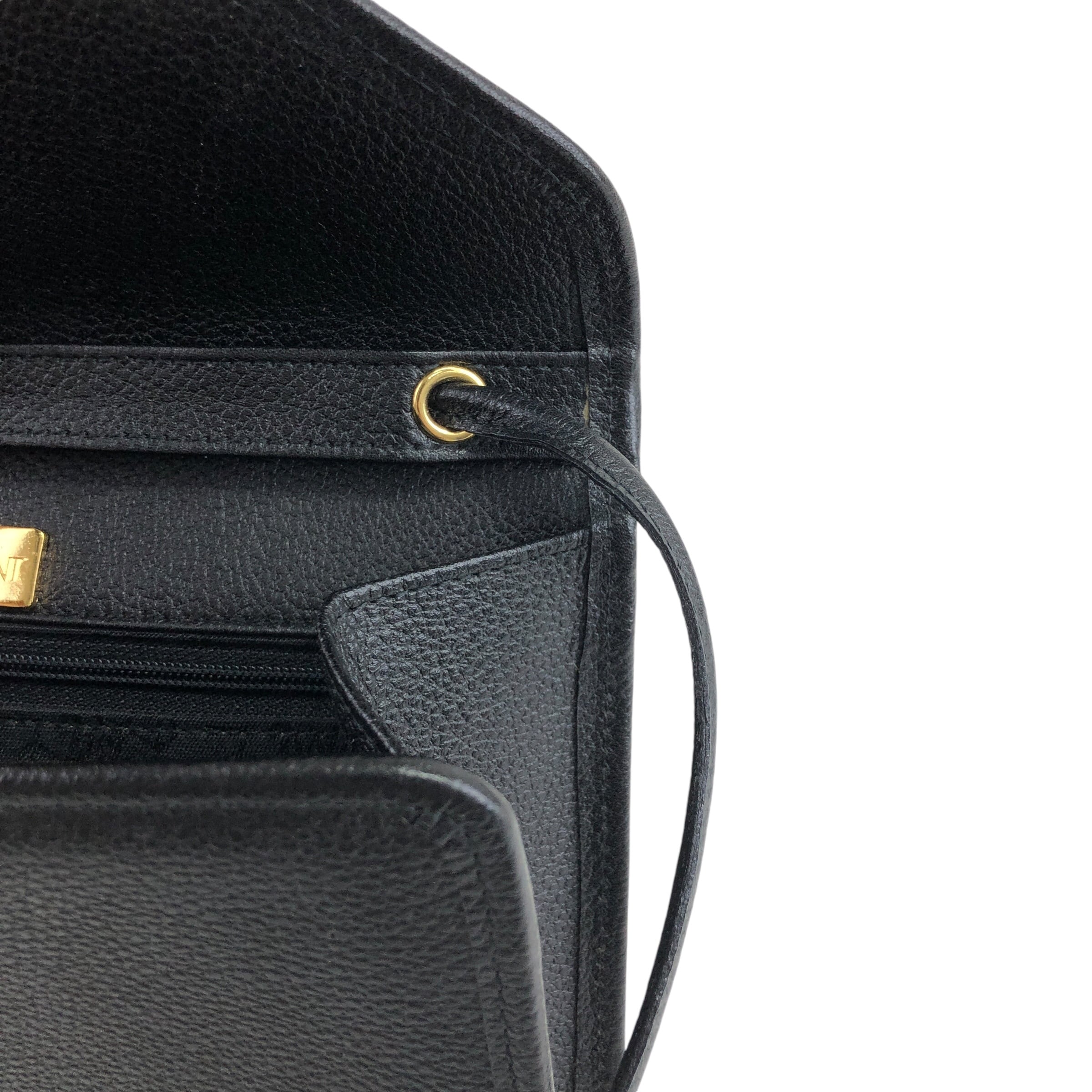 Yves Saint Laurent イヴ・サンローラン ショルダーバッグ Yves Saint Laurent イヴ・サンローラン ショルダーバッグ