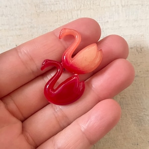 白鳥たちのブローチ