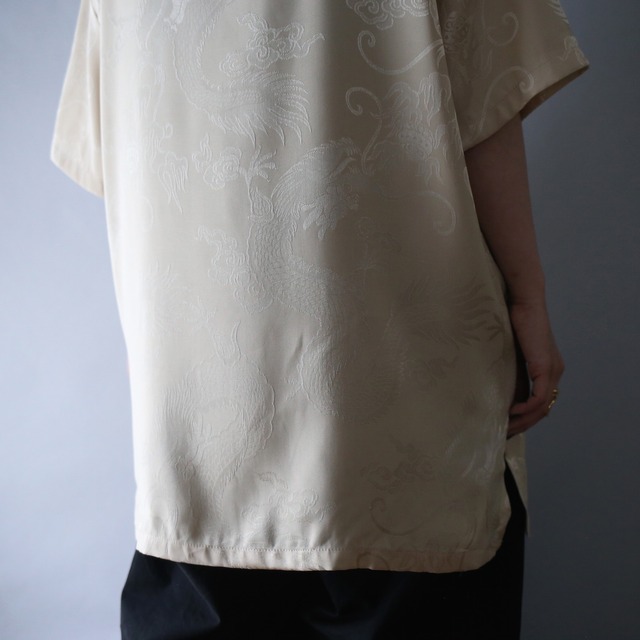 "龍" gloss art pattern over silhouette h/s china shirt