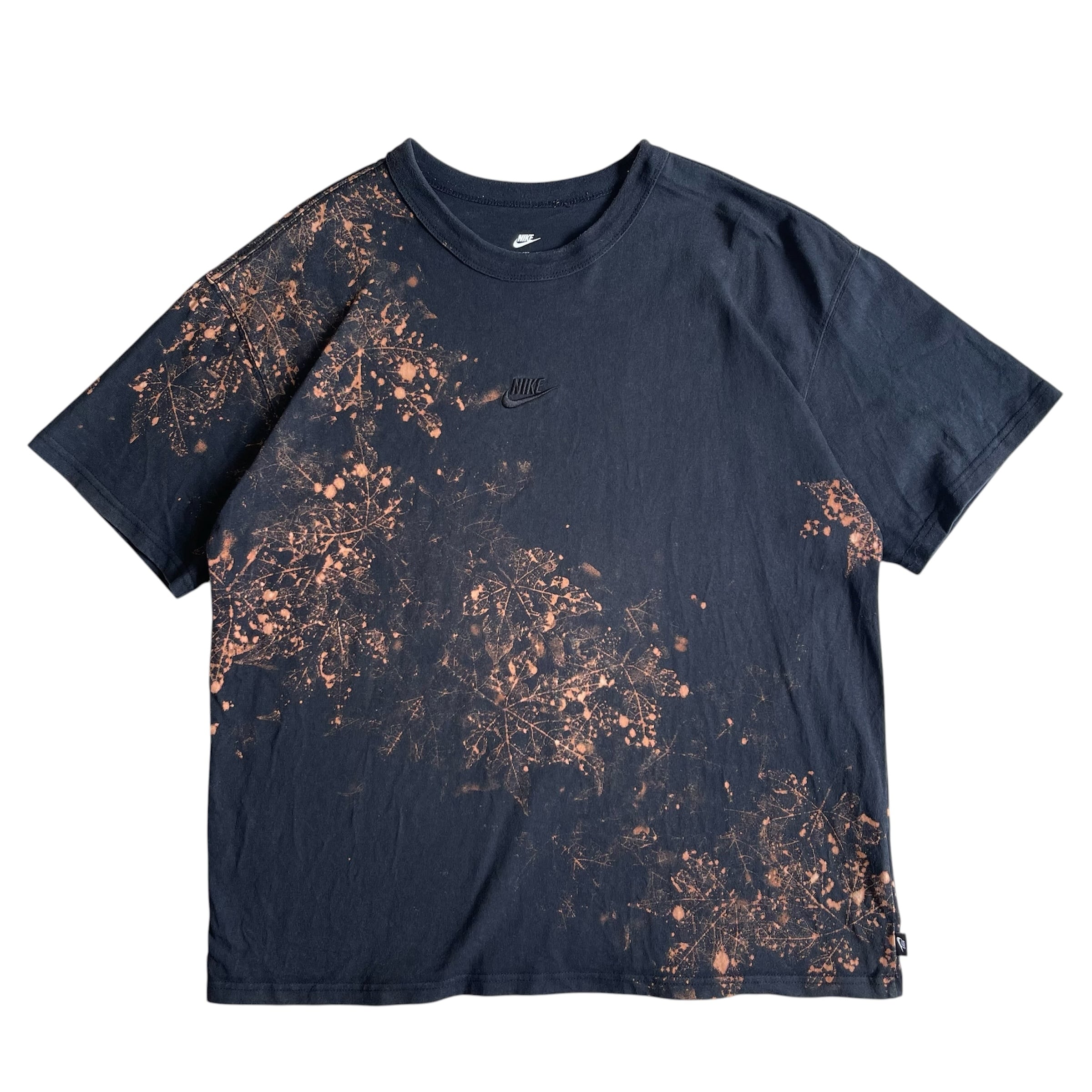 Nature Imprint No.003｜リメイク 古着 ブリーチ加工 リアルリーフ柄 T