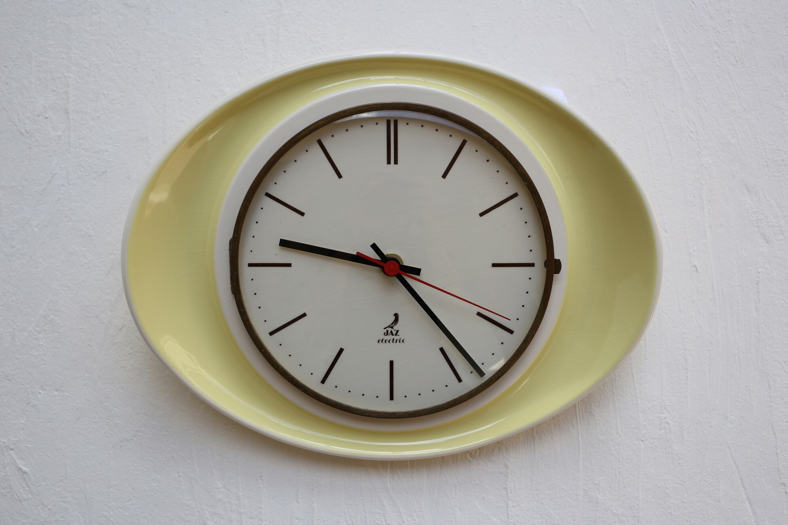フランス アンティーク ヴィンテージ JAZ 壁掛け時計（陶器 オーバル