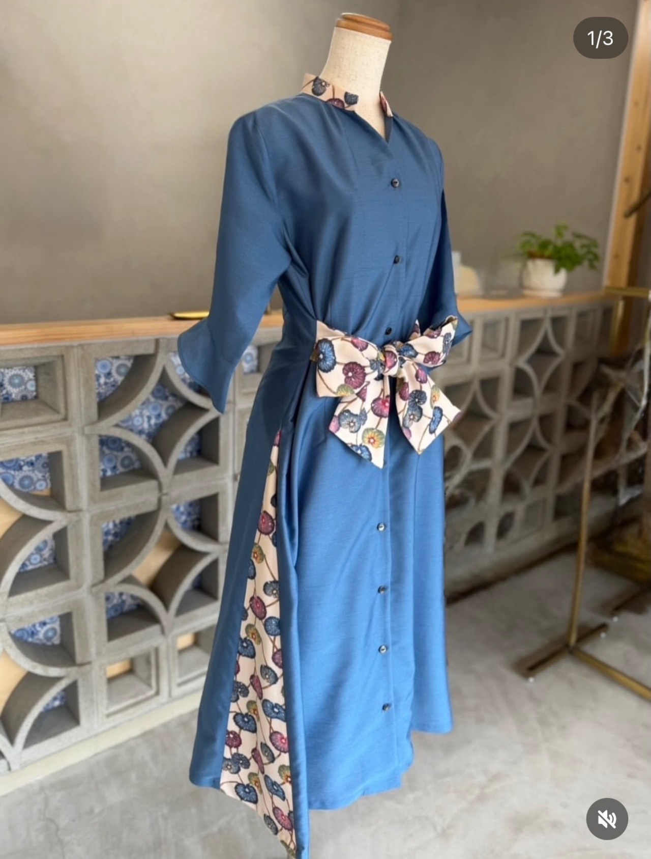 ワイドリボンkariyushiワンピース blue