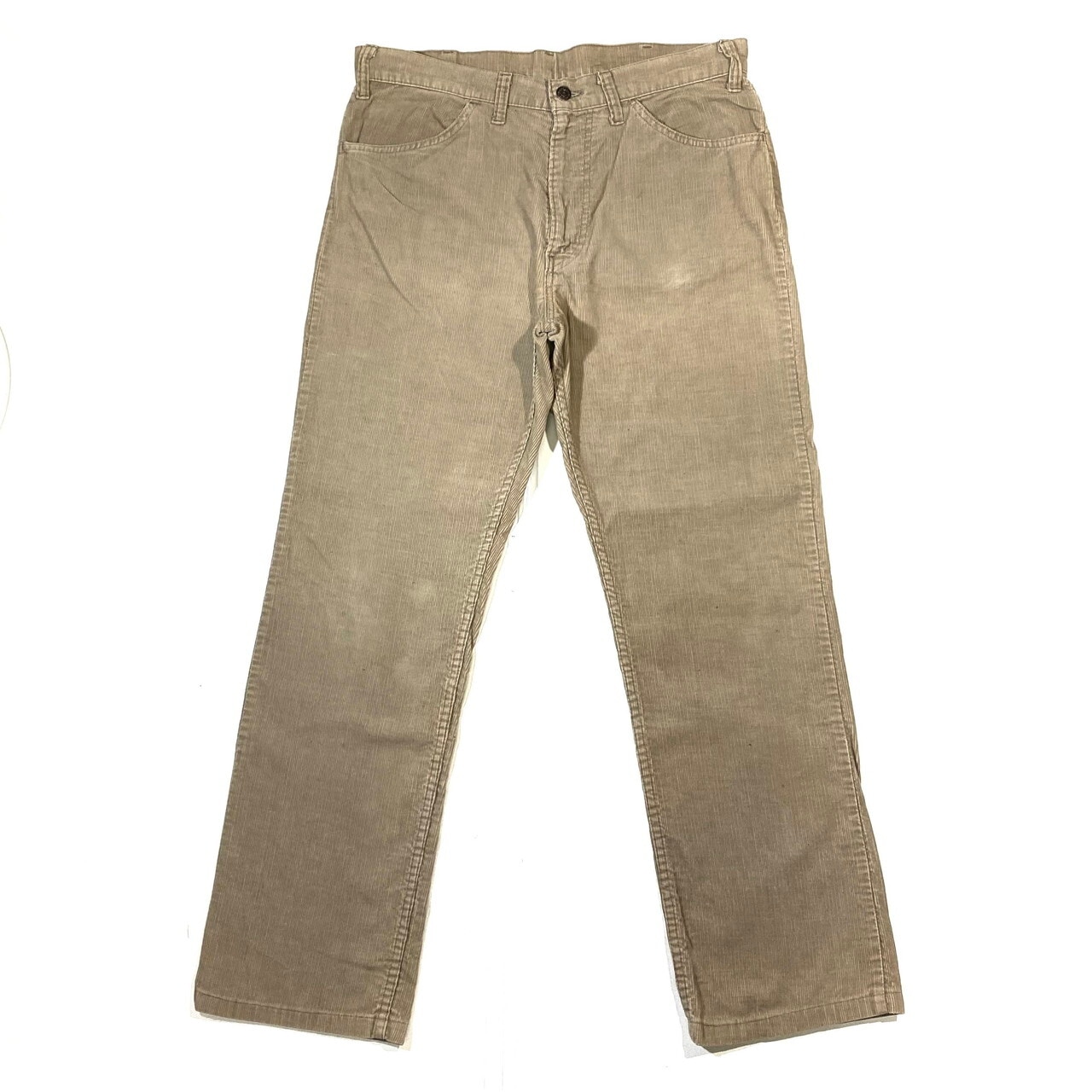新品 LEVI